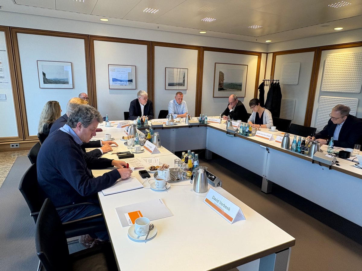 DZ BANK AG tweet media