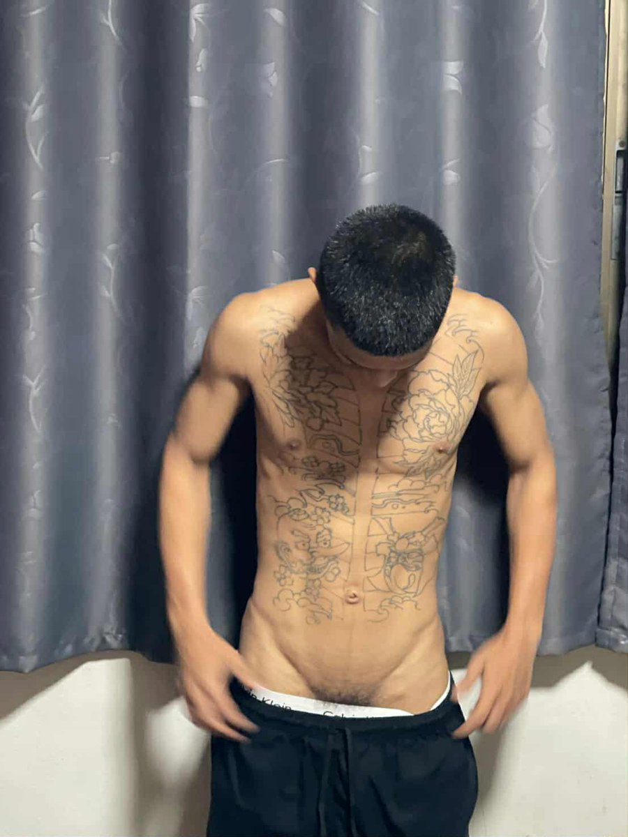 Tarr45👾 tweet media