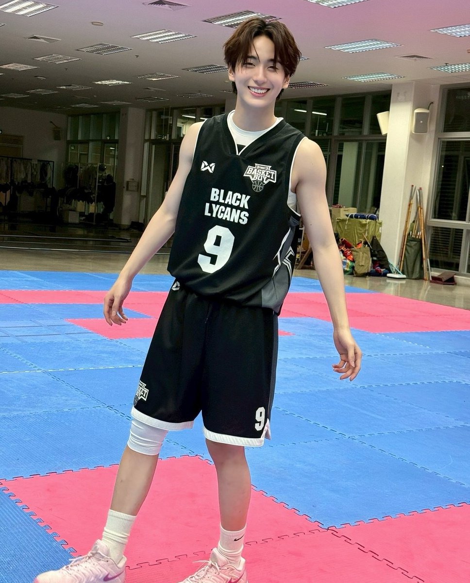 borlorlibrary's tweet image. ว้ายยยยขอน้องแทด น้องฮาร์ทได้ไหมคะพี่สานฝันให้หนูหน่อย 

#TadAtlas
#HEARTchuthiwat