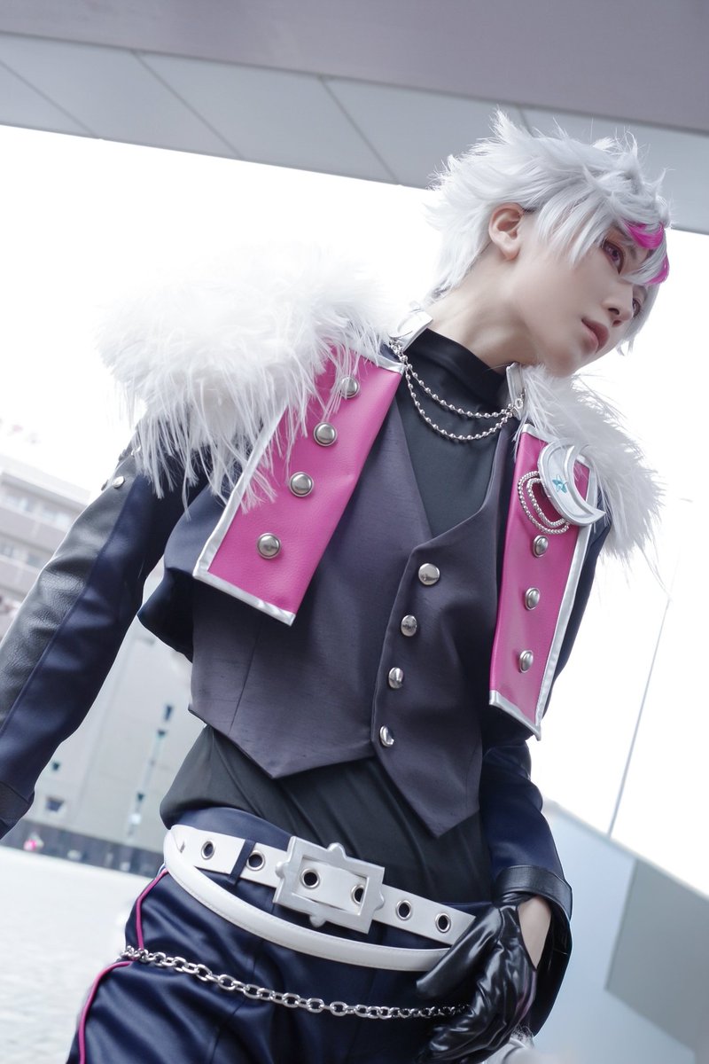 toto119unko's tweet photo. ※コスプレ

🩷🏯

🧥: みくる @mmmmikuru 
📸: 香夜 @58koya_kaya 
刈谷でいっぱいかっこよく撮ってもらったのでピン写も供養( 人˘ω˘ )
1枚目、私がよくやる角度すぎる https://t.co/TEgCv4bBVH