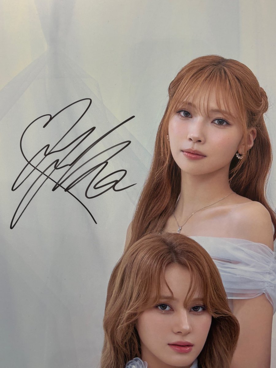 書きたてのサイン見れたよ💚 @tilnus_jp #NiziU #tilnus