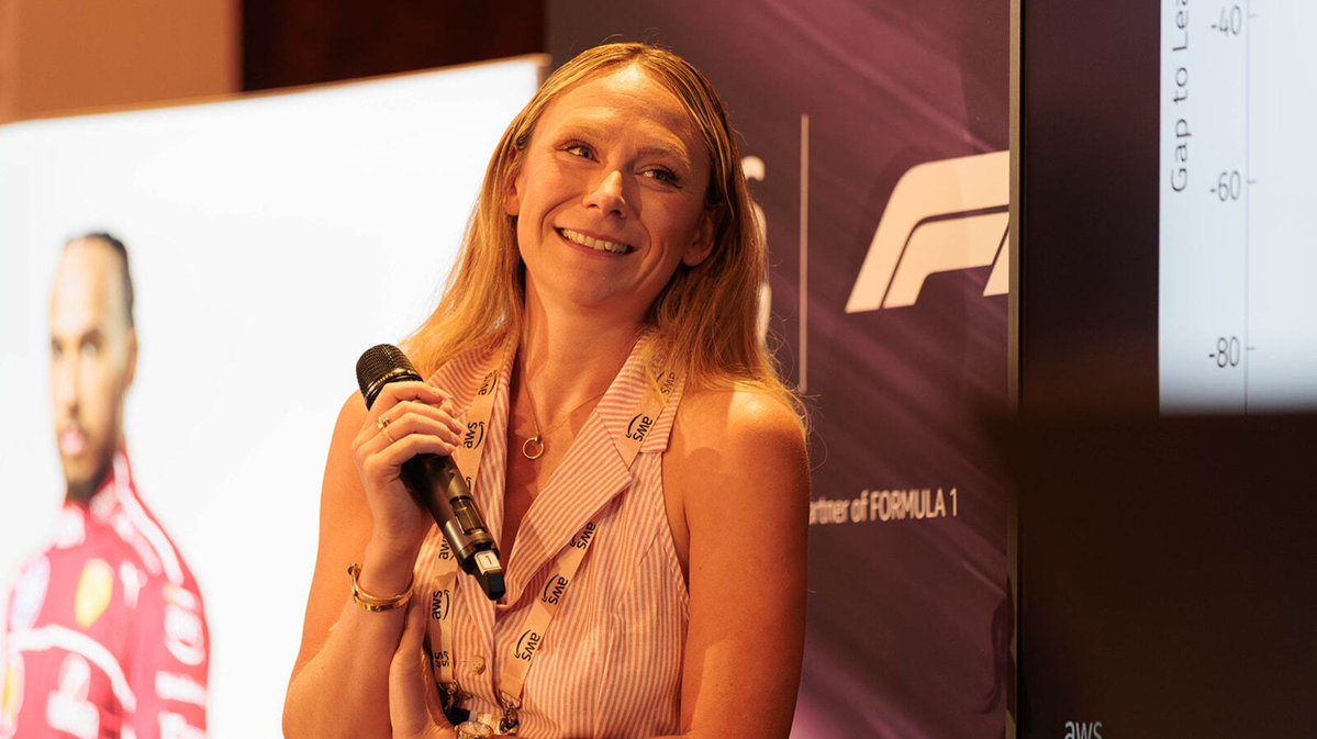 topgearmagsa's tweet image. F1 isn’t just about drivers. It’s about strategy, innovation, and people like Ruth Buscombe. Harnessing AWS-powered AI, she drives data-driven racing while championing diversity, showing how engineering brilliance shapes the sport, with a soft spot for South Africa.

Read more in…