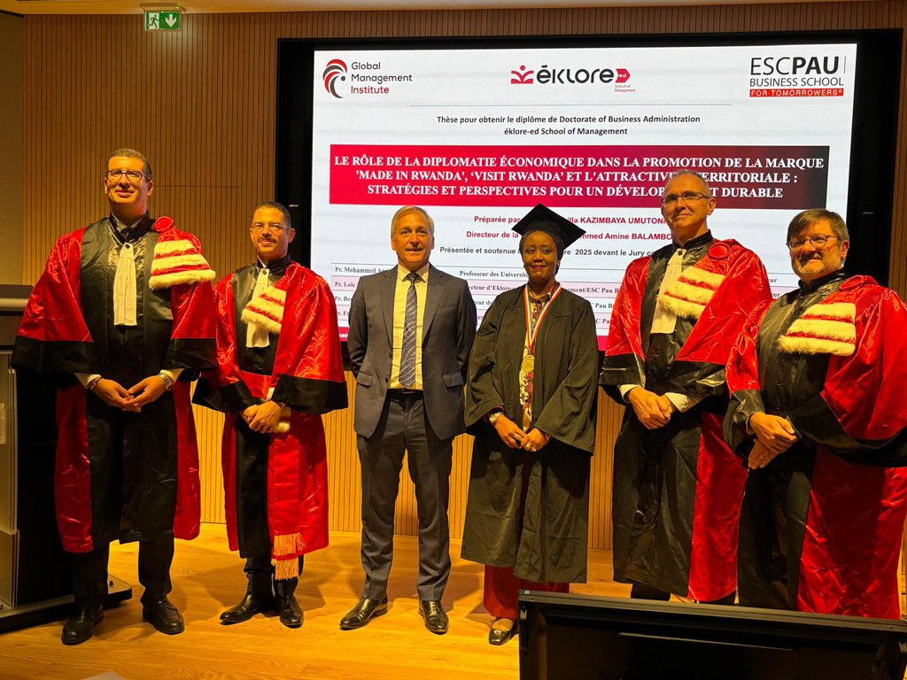 Rwandan Scholar Earns Highest Honors for Research on Economic Diplomacy, Offering Insights for Policy Makers taarifa.rw/index.php/2025… <a href="/umutonishakilla/">Shakilla K. Umutoni</a>