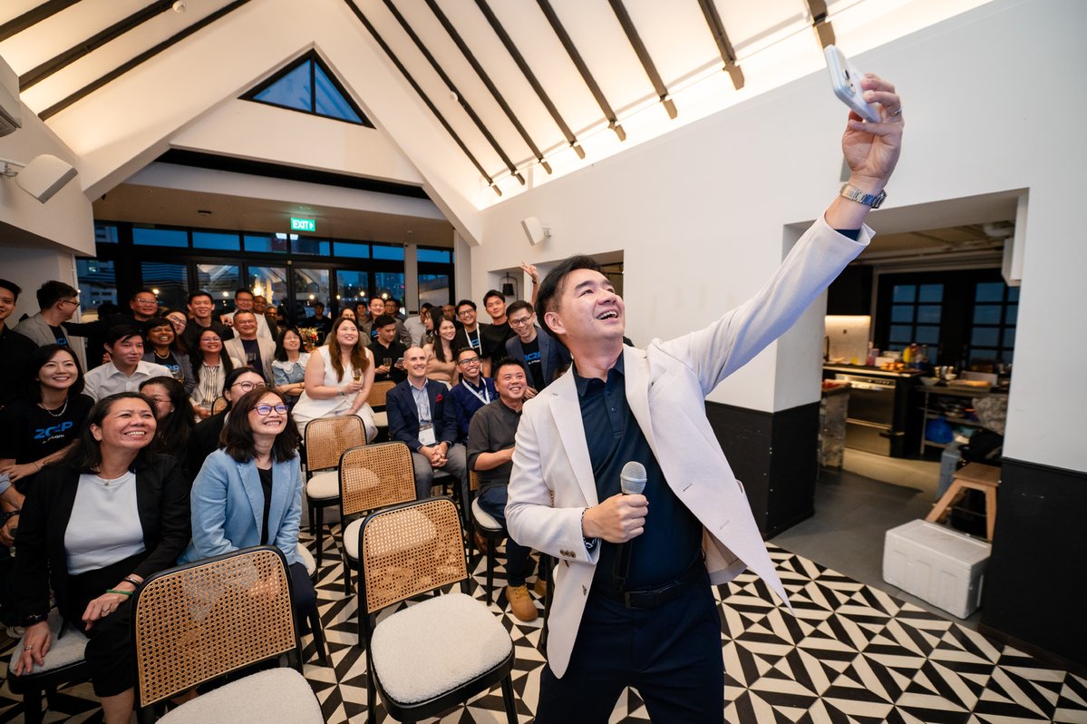 ⚡Kicked off Singapore Fintech Festival 2025 strong! Proud to showcase the innovative solutions that have made us the trusted payments partner of businesses across SEA. Catch us till 14 Nov at Ant International Booth, Hall 2 – 2B01 at Singapore Expo