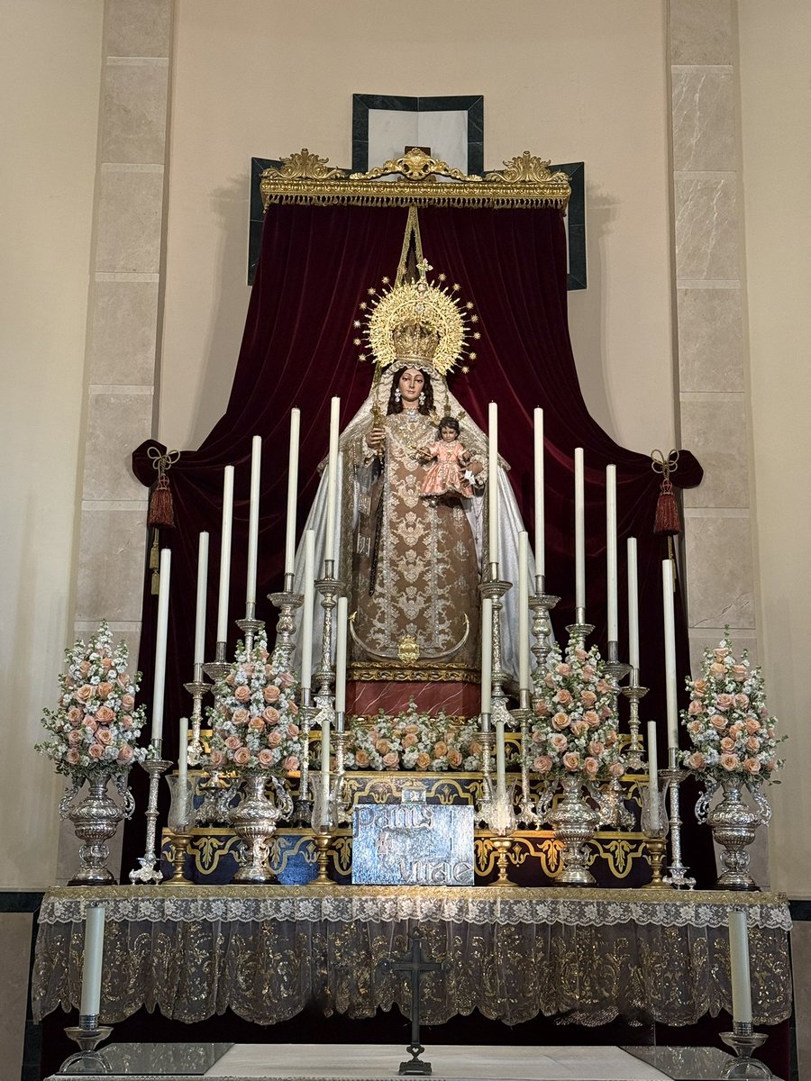 Carmen_SLeandro's tweet image. Altar de Cultos a Nuestra Señora del Carmen |

Este es el altar dispuesto por la priostía de la Hermandad para el triduo en honor a Nuestra Señora del Carmen; y la Función Principal de Instituto, que tendrá lugar desde hoy hasta el domingo.

#CarmenSanLeandro25