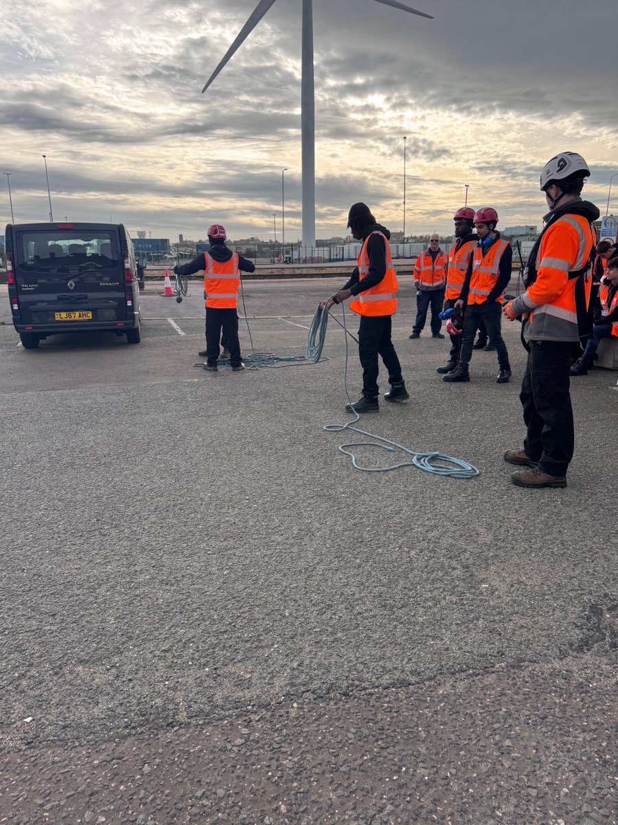 Forth Ports tweet media