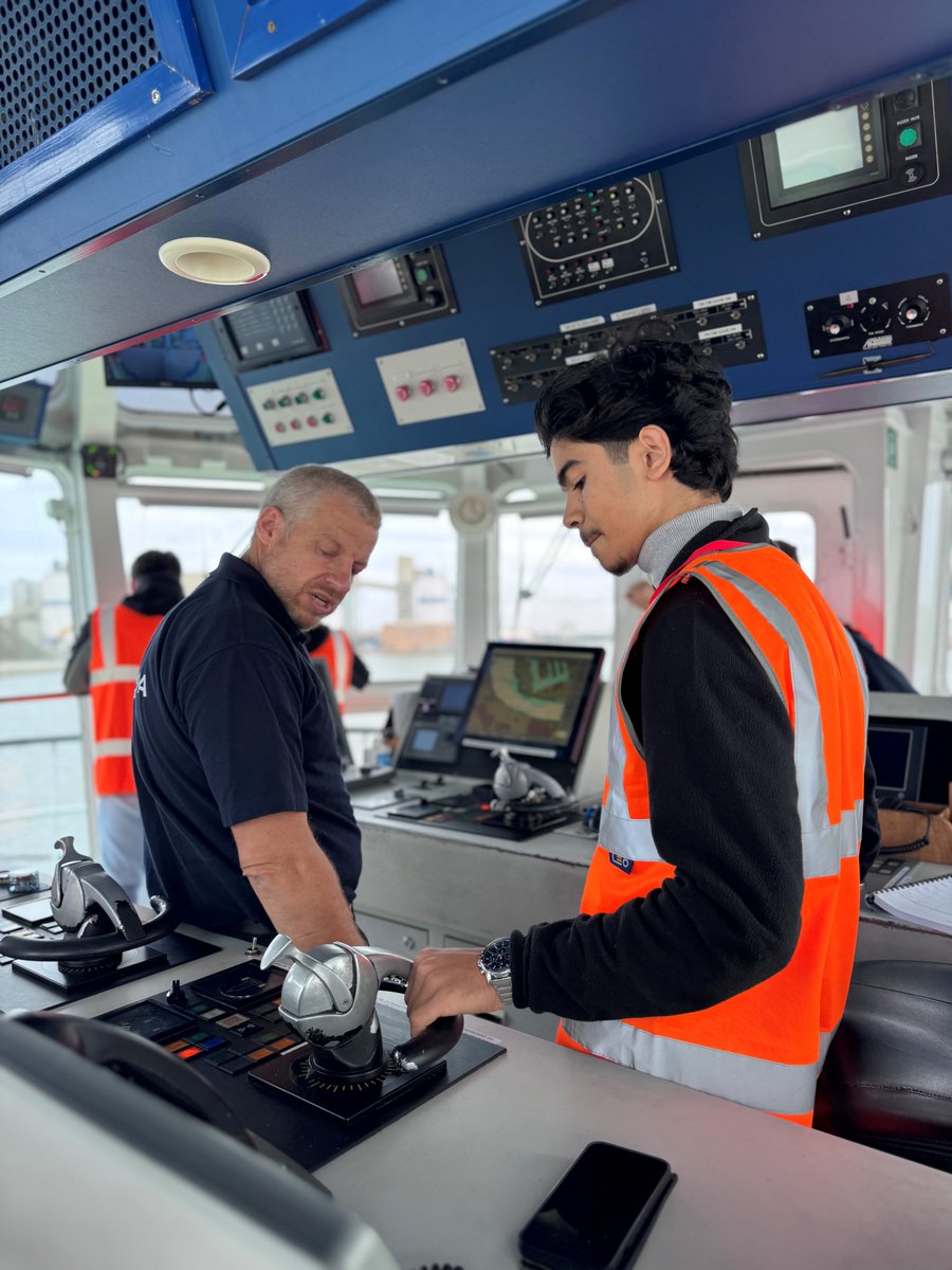 Forth Ports tweet media