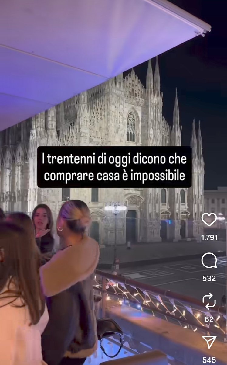 Commissarioback's tweet image. Non se ne può più di questi qua

Non li compra nessuno i vostri ruderi a Sborrate sul Lercio