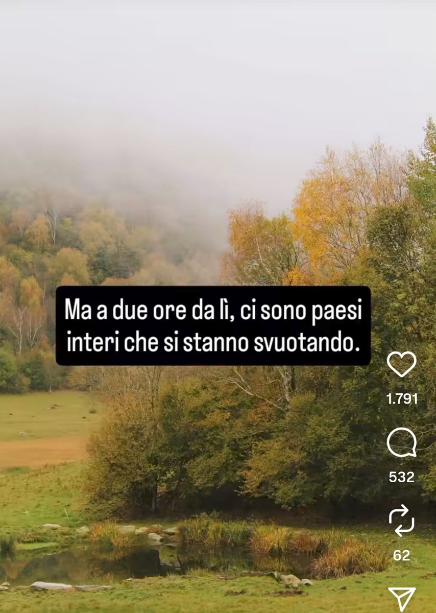 Commissarioback's tweet image. Non se ne può più di questi qua

Non li compra nessuno i vostri ruderi a Sborrate sul Lercio