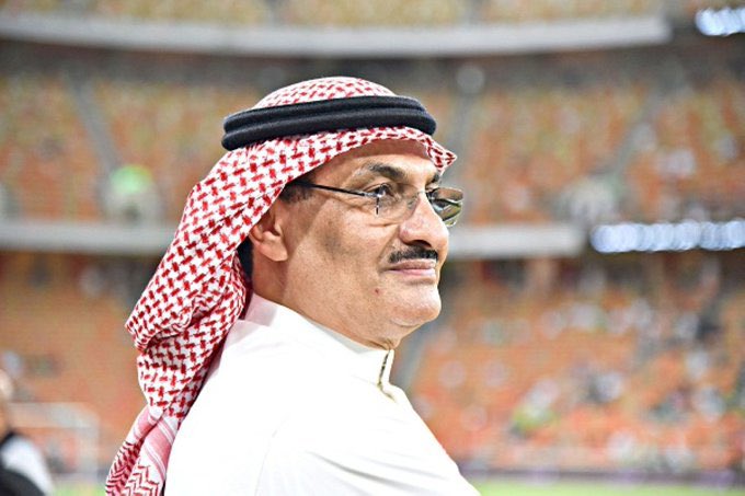 🚨🚨🚨🚨 عااااااااجل - <a href="/majed_ma_10/">ماجد هود</a> : 

تلقى نادي #الاتحاد خطاب من لجنة الامتثال من رابطة المحترفين والتي يترأسها " طارق كيال"  تطلب فيه تفسيراً لما حدث في بنر جماهير النادي الاهلي ورد نادي الاتحاد بأن ليس من مسؤولياته وليس له علاقة في مراقبة مدرجات الفريقين