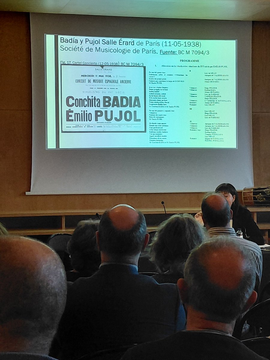 ConxitaBadia's tweet photo. "A través de la @BBC, als anys 30 les interpretacions de #ConxitaBadia I #EmiliPujol de #Música antiga entren a milers de llars d'Europa".
La investigadora #BelénEstival @unirioja presenta #recerca a la sessió INTÈRPRET I MUSA DE COMPOSITORS I POETES del #Simposi #AnyConxitaBadia https://t.co/aTrLYtspu9