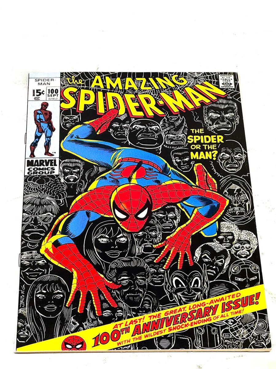 Just dropped this beauty in store! Find it here 

theunrealitystore.co.uk/products/amazi…

#Spiderman #amazingspiderman #comics #backissues #unrealitystore
