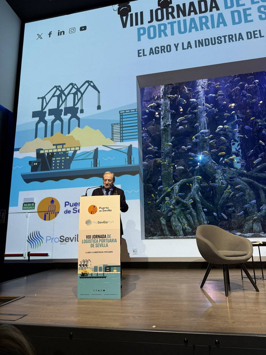 Celebramos hoy la VIII Jornada Logística organizada por <a href="/PuertoDeSevilla/">Puerto de Sevilla</a> y <a href="/prosevillaport/">ProSevillaPort</a> 

El Agro y la Industria del Fertilizante en <a href="/AcuarioSevilla/">Acuario de Sevilla</a> 

#EncuentrosEmpresariales
#SevillaLogistica #PuertoSevillaHOY