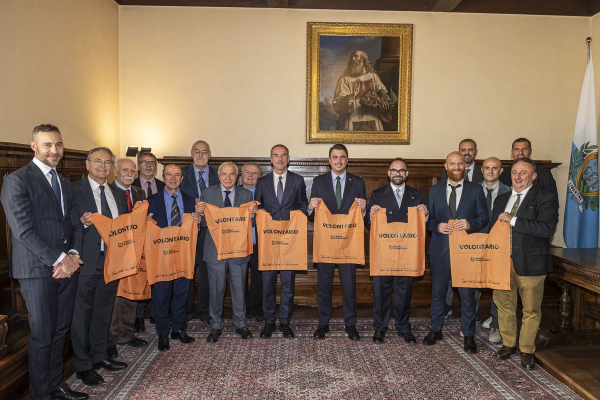 #UDIENZEUFFICIALI 11/11/2025

Udienza degli Ecc.mi Capitani Reggenti Matteo Rossi e 
Lorenzo Bugli in occasione della XIX Giornata Nazionale della Colletta Alimentare.

👇
reggenzadellarepubblica.sm/pub1/ReggenzaS…