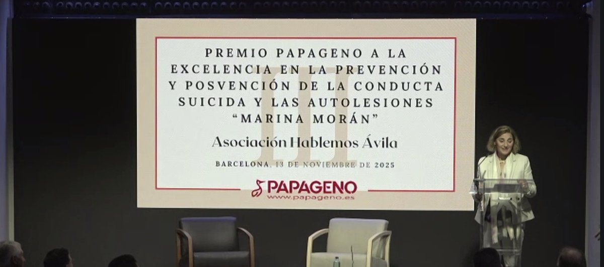 <a href="/PeriodistasAND/">CPPA</a> <a href="/PeriodistasGR/">Asociación de Periodistas de Granada</a> <a href="/apcantabria/">Asociación de Periodistas de Cantabria (APC)</a> <a href="/Periodistascant/">Colegio de Periodistas de Cantabria</a> <a href="/aprensamalaga/">Asociación de la Prensa de Málaga</a> <a href="/PeriodistasAst/">Periodistas Asturias</a> <a href="/periodistascyl/">Colegio de Periodistas CyL</a> <a href="/apv_valladolid/">Asociación de la Prensa de Valladolid</a> <a href="/MartaCarmonaOs/">Marta Carmona</a> <a href="/javierpadillab/">Javier Padilla</a> <a href="/GuilleCordoba97/">Guille</a> <a href="/Daniel_JLV/">Daniel J. López Vega</a> <a href="/TeranNuria/">Nuria Teran</a> <a href="/danielloviphoto/">Daniel Lovi</a> <a href="/EASPsalud/">Escuela Andaluza SP</a> <a href="/marinoaguilera/">Marino Aguilera 🇪🇺</a> <a href="/periodismo_XXI/">Periodismo XXI</a> <a href="/periodistia/">Maria Miret</a> <a href="/psicourgencias/">Pedro Martín-Barrajón (Prevención del Suicidio)</a> <a href="/SafewardsBCN/">Safewards Barcelona</a> <a href="/MariadeQuesada/">María de Quesada</a> <a href="/Osfragon/">Óscar Fraile</a> <a href="/sanidadgob/">Ministerio de Sanidad</a> <a href="/oscar_puente_/">Óscar Puente</a> <a href="/jadesantiagovll/">jadesantiago</a> <a href="/saludmentalcyl/">Salud Mental CyL</a> <a href="/AUGC_CyL/">AUGC Castilla y León</a> <a href="/112cyl/">112 Castilla y León</a> <a href="/cyltv/">CyLTV</a> <a href="/JuventudCYL/">Juventud CYL</a> <a href="/noticiascyl/">El Español- Noticias de CyL</a> <a href="/Cortes_CYL/">Cortes de Castilla y León</a> <a href="/merce_ros/">Mercè Ros</a> <a href="/CMM_es/">Castilla-La Mancha Media</a> <a href="/CMM_noticias/">Noticias CMM</a> <a href="/AHUERTASBAILEN/">Amparo Huertas Bailén</a> <a href="/gencaticUV/">GenCaTIC UV</a> <a href="/MariscalvsBulos/">Ricardo Mariscal consultor y comunicador</a> <a href="/javituits/">Javier Alonso García</a> <a href="/CojoInstitute/">Instituto de Periodismo Constructivo</a> <a href="/MarcDarriba/">Marc Darriba 🏳️‍🌈 🍉</a> <a href="/Gabrigortiz/">Gabriel González</a> <a href="/FeSPeriodistas/">FeSP</a> <a href="/periodistescat/">Sindicat Periodistes</a> <a href="/periodistes_cat/">Col·legi de Periodistes de Catalunya</a> <a href="/fape_fape/">FAPE</a> <a href="/anisalud/">ANIS</a> Ahora los Premios <a href="/EsPapageno/">Papageno 🎗️</a> a la Excelencia en la Prevención y Posvención de la Conducta Suicida y las Autolesiones  "Marina Morán"

Alfredo Pacheco Torralba
Fundación Salud y Persona
<a href="/HablemosAvila/">Asociación Hablemos Ávila</a> recoge el 🏆🎗️<a href="/emicaidas/">emi caidas</a>