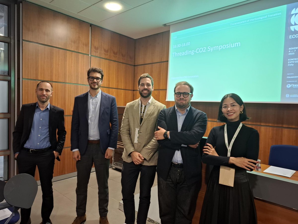 THREADING-CO2 tweet media