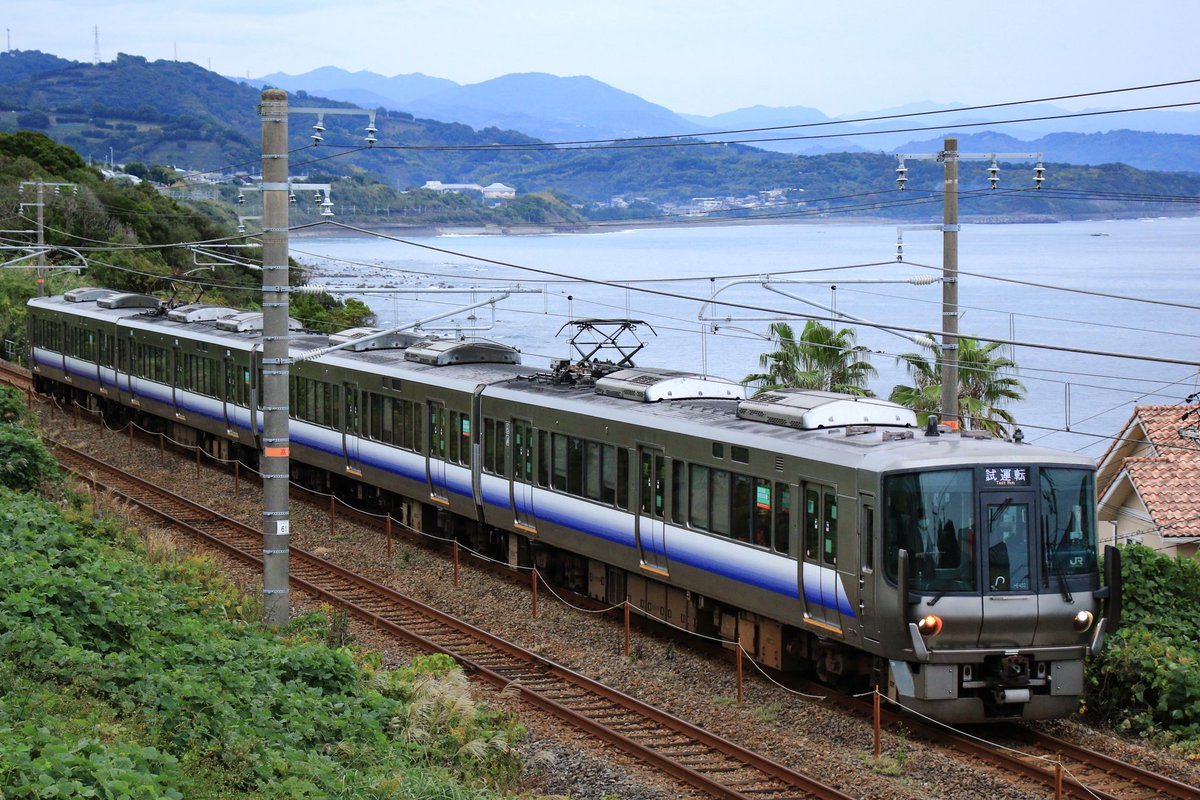 近畿でも4両ワンマンはじまるのかな