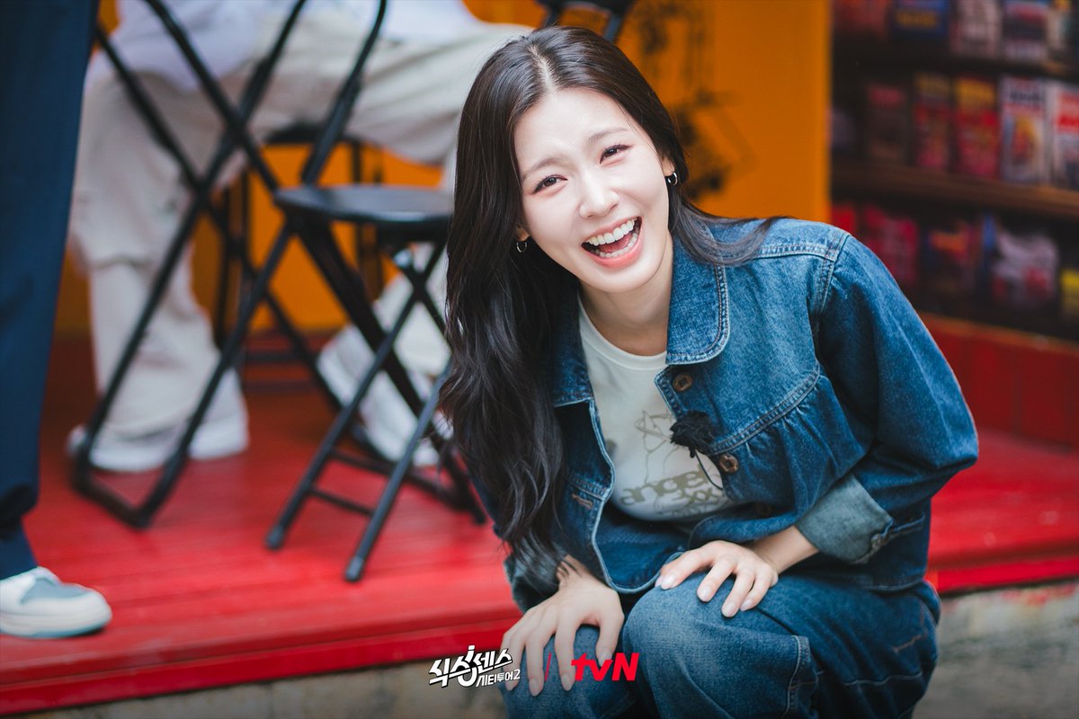 tvN joy tweet media