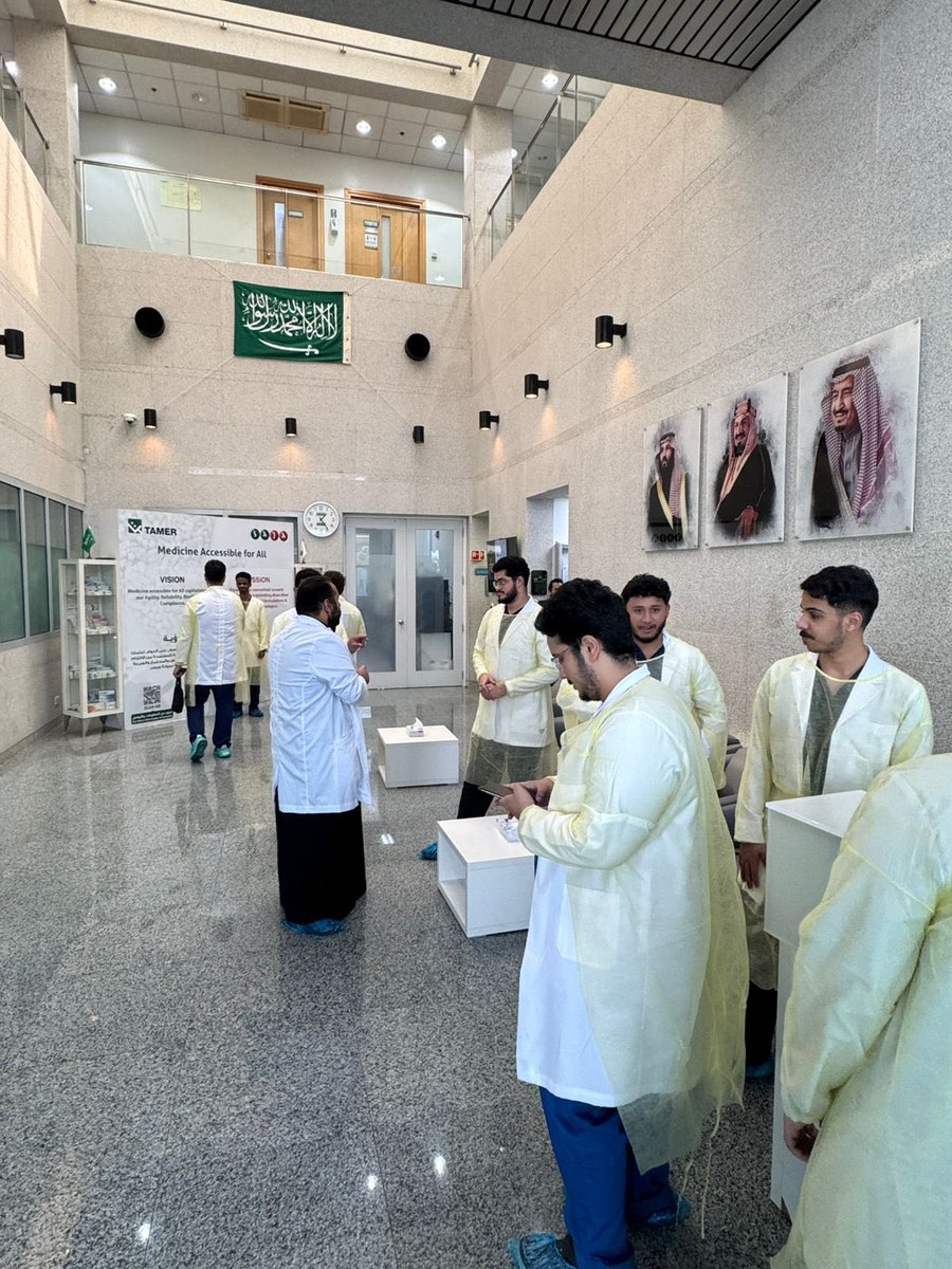 KAUPharmacy's tweet photo. ✨

قام قسم الصيدلانيات بتنظيم زيارة لطلاب السنة الرابعة إلى « مصنع ساجا للأدوية » للتعرف على مراحل تصنيع المنتجات الدوائية وتطبيق ما تم تعلمه في القاعات الدراسية على أرض الواقع

نتقدم بالشكر لشركاء النجاح ولأعضاء هيئة التدريس على جهودهم في دعم طلابنا وتعزيز التجربة التعليمية
.. https://t.co/ljxDn1yA9S