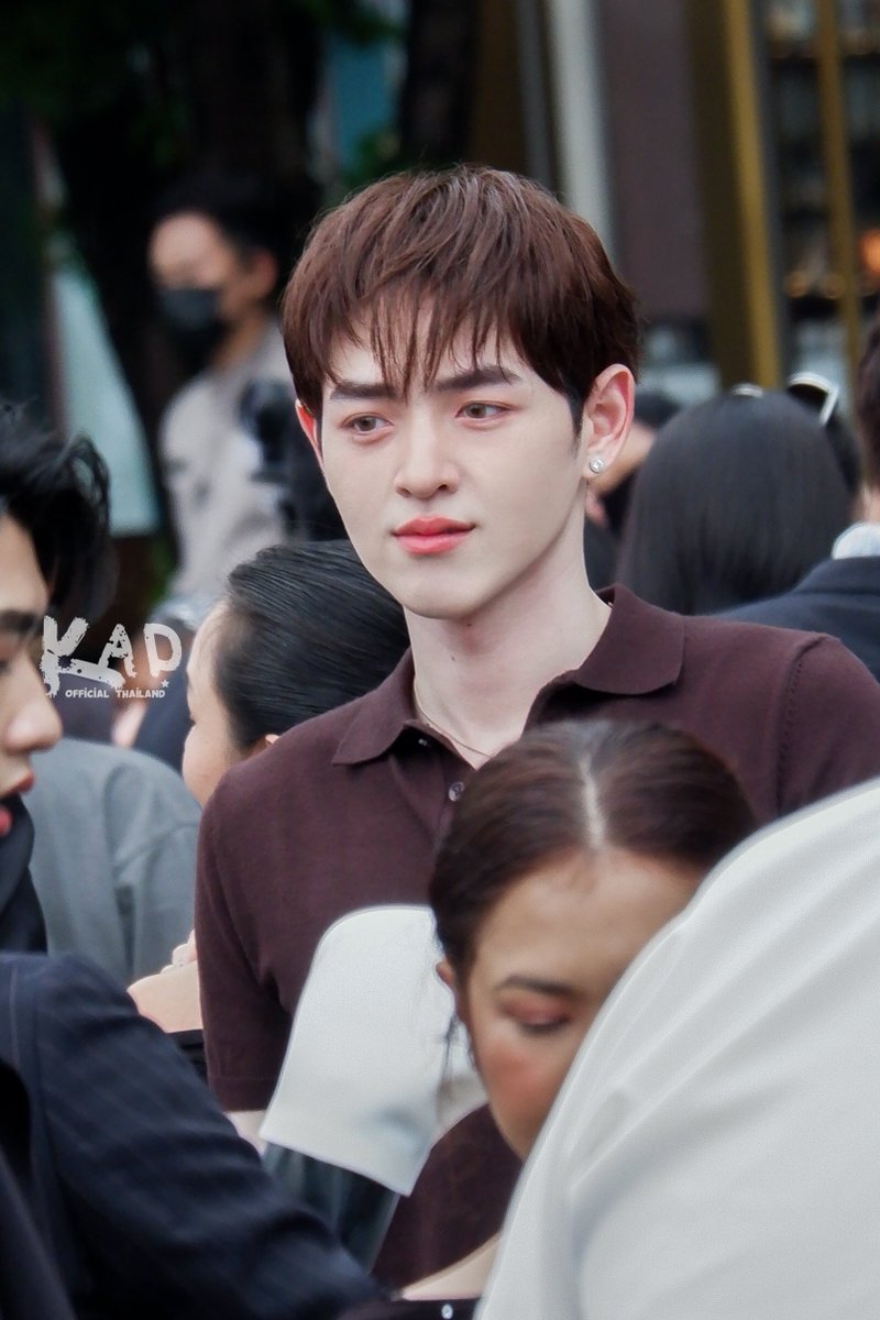 กาดในงาน Elle Fashion Week 2025 ที่ ICONSIAM วันนี้🩵
เนื่องจากมีฝนตก พื้นที่บริเวณงานมีการเปียกและอาจทำให้ลื่นได้ ดูแลตัวเองดีๆกันด้วยนะคะ🙆🏻‍♀️✨ แล้วพบกันใหม่น้าาา🩵🩵

<a href="/kadploysupa/">kadploysupa</a>
#kadploysupa 
#EFW2025 #SeeYouAtTheTent
#ELLEThailand #ELLEMENThailand
#EFW25ATICONSIAM