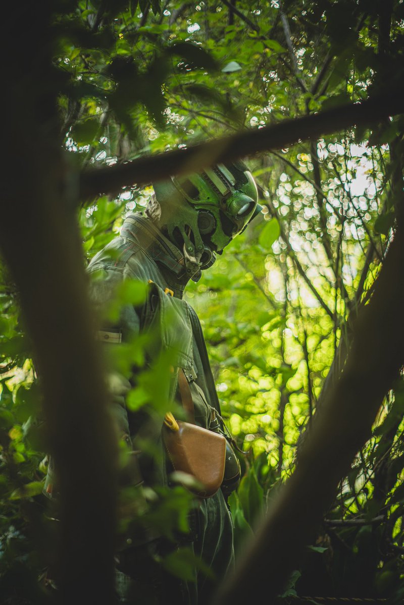 🐸
溶け込む。

撮影<a href="/unmatchsan/">へい</a> 
studio ＠hiyosutacom 

#械人
#コスプレ