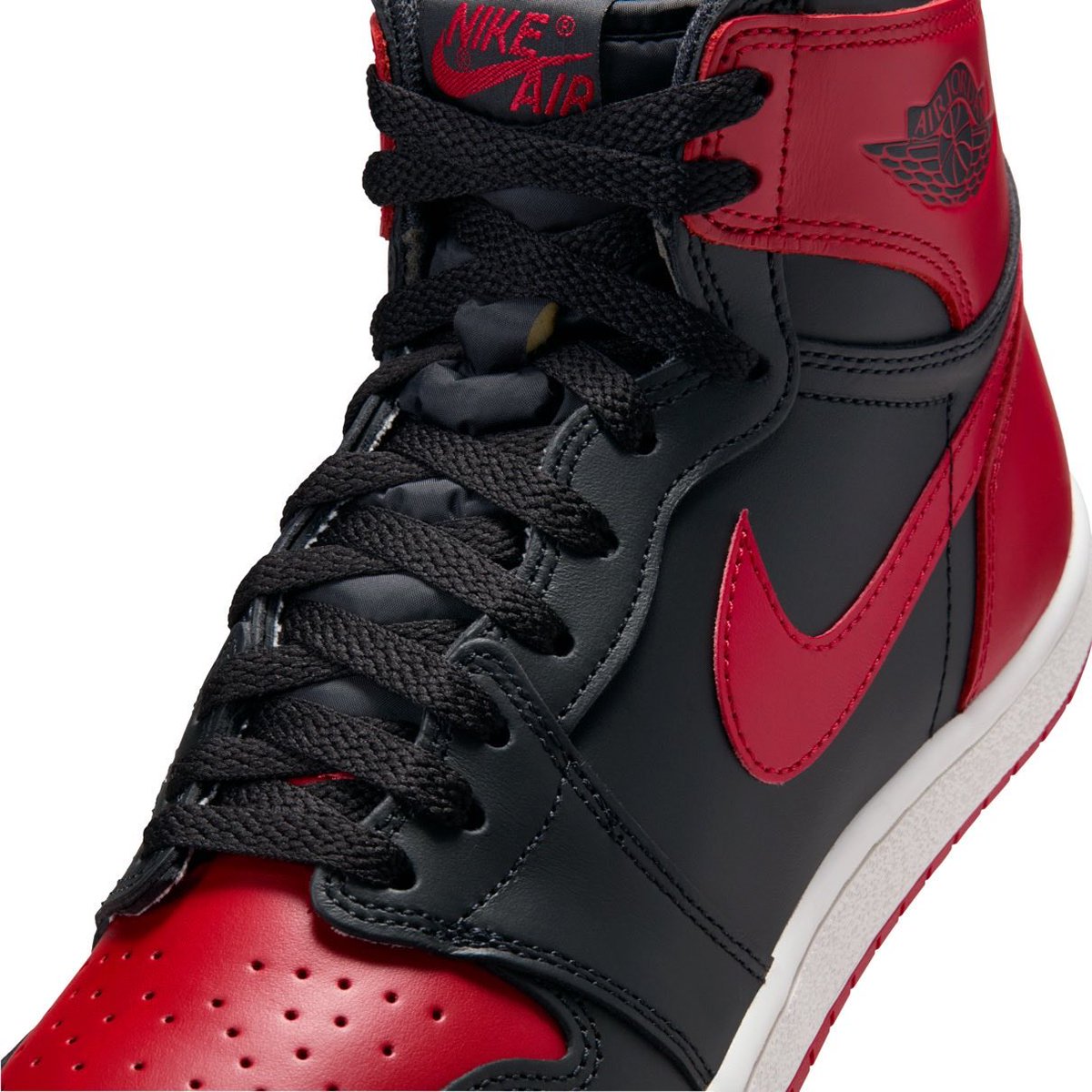 Nike Air Jordan 1 High 