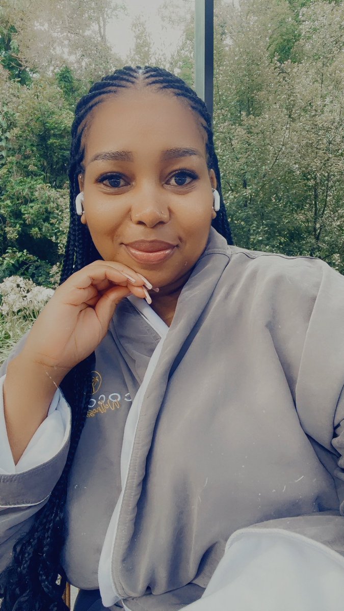 MissTwinnies's tweet image. Mental health Thursday 
#SpaDay 🧖‍♀️