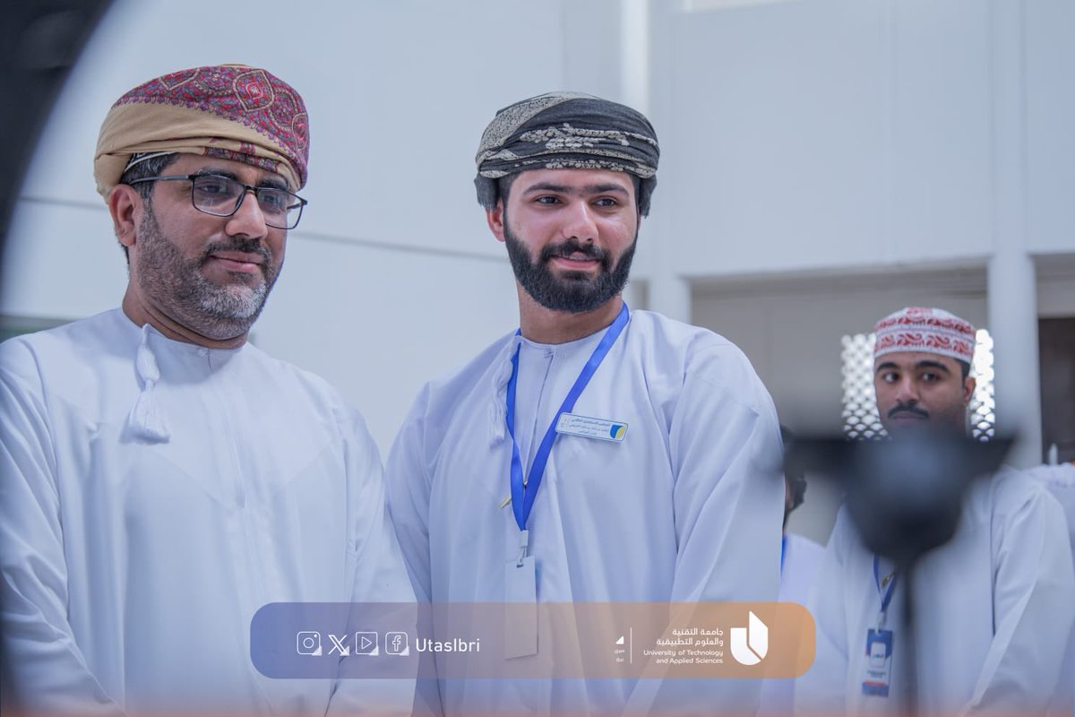 نظَّم النادي العلمي ممثَّلًا في جماعة إدارة الأعمال فعالية بعنوان «متنفس»، وذلك يوم الأربعاء الموافق 12 نوفمبر 2025م، بهدف خلق بيئة تجمع بين التعليم والترفيه للطلبة.
تضمَّنت الفعالية عددًا من الأركان التعليمية والترفيهية، من أبرزها: ركن التحديات الريادية، وركن الابتكار والإبداع،