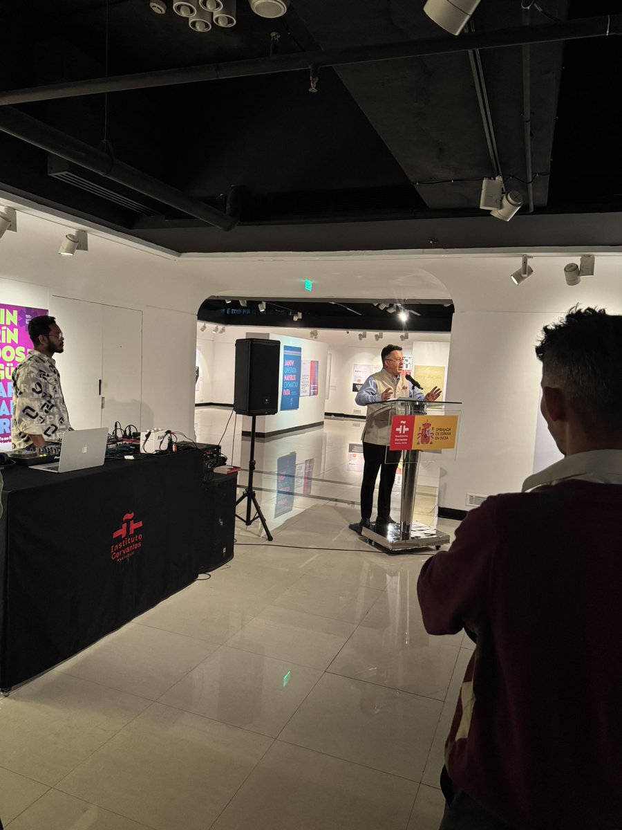 Embajada Ecuador India tweet media