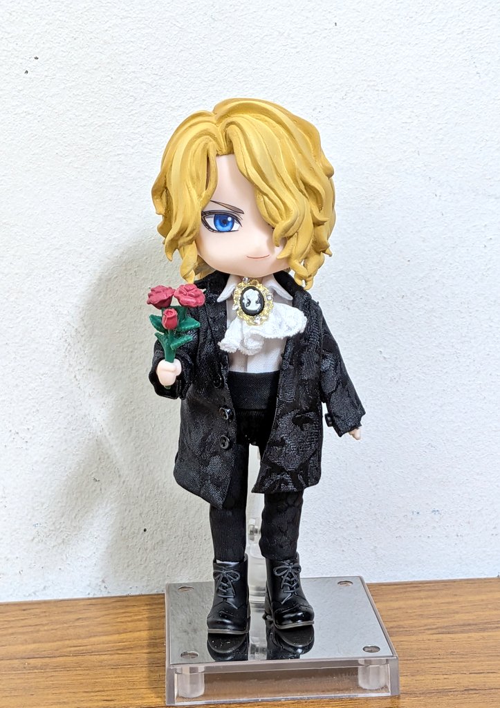 LBX_LBX_LBX's tweet image. こちら28日(金曜)、30日(日曜)の枠はまだ空いてます✨
初めてフィギュア制作してみたい方、一緒に推しを作りましょう🥰💪
#しゅらけんの造形教室