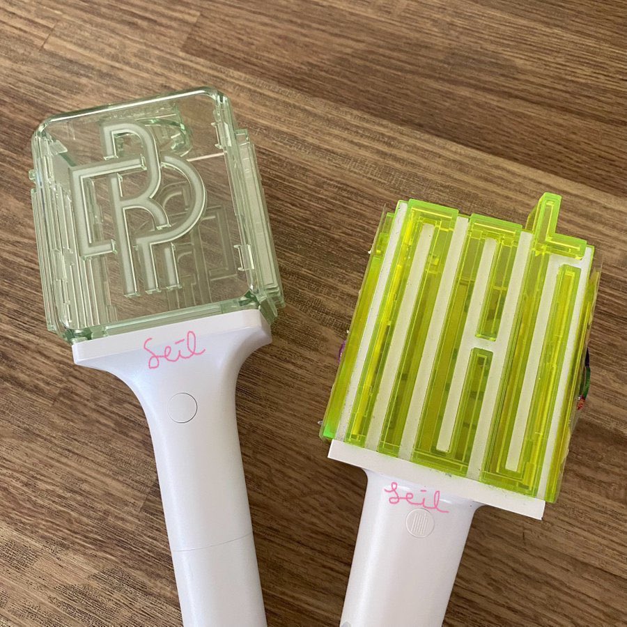 ‧₊˚ 🐇✩ wtr want to rent ₊˚🍥⊹♡‧₊˚

lightstick nct ver 1 dan emblem dreamxwish ver 2 untuk konser tds 4 kl

꙳⋆🍀 ver 1 200k
꙳⋆🍀 ver 2 300k

boleh dibawa selama kamu di kl yaa

📍dom jaksel/jakpus boleh cod buat ambil

tags. ls the dream show 4 nct dream kuala lumpur