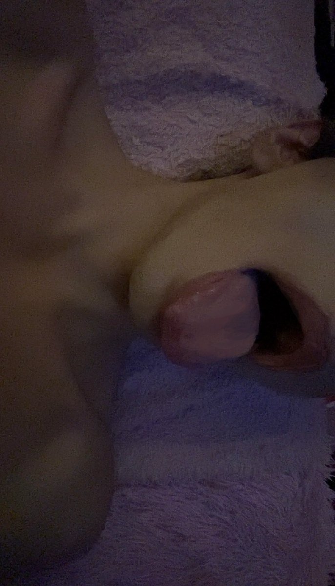 urbabyboyof's tweet photo. Do you think my mouth is pretty ? 👀🙈

#findom #gay https://t.co/D0fc6vkEat