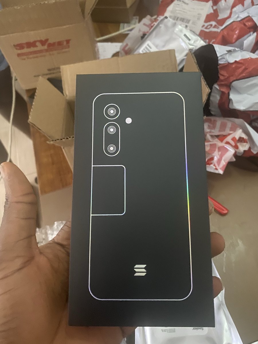 mryoungee's tweet image. After 2years since i ordered my @solanamobile seeker phone 
I finally received it
There’s Work to be done
