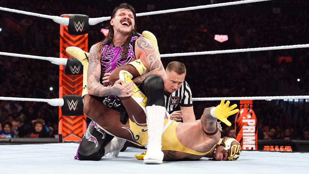 Cultaholic's tweet image. Rey Mysterio vs Dominik Mysterio is reportedly NOT planned for Survivor Series: War Games in San Diego. 

(Source: Wrestling Observer Radio)