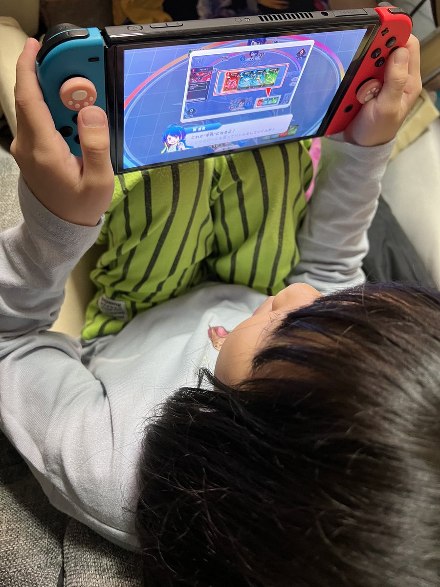 👧「蟲神器スイッチで遊べるの！？やるやるやるー！」と爆速で宿題を