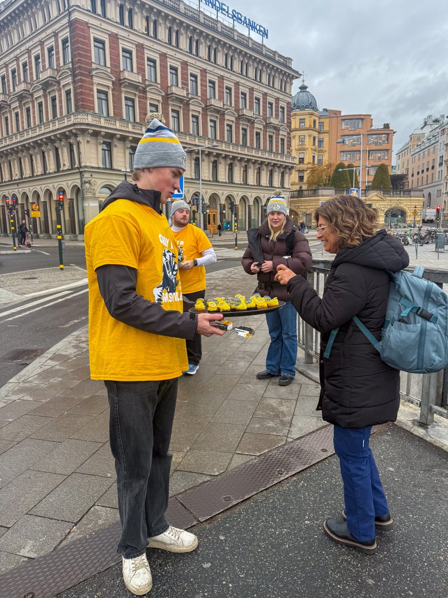 PredsNHL's tweet image. ICYMI: It&apos;s the Smashville Invasion 🤩

#NHLGlobalSeries