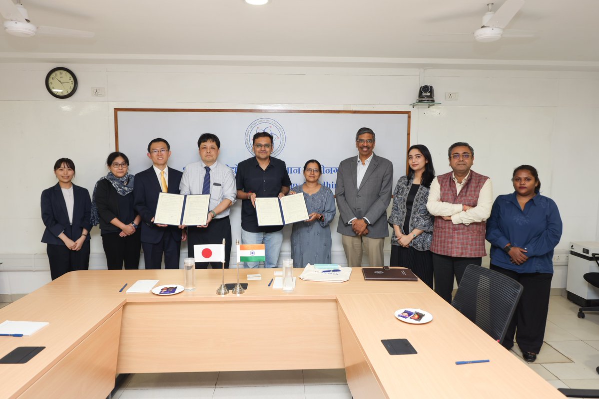 iitgn's tweet image. #IITGN has signed an MoU with Japan’s Nagoya Institute of Technology #NITech to strengthen academic collaboration and promote student &amp;amp; faculty exchanges. The MoU reflects IITGN’s commitment to #Globalpartnerships and international learning opportunities.
#India Japan @PIB_India
