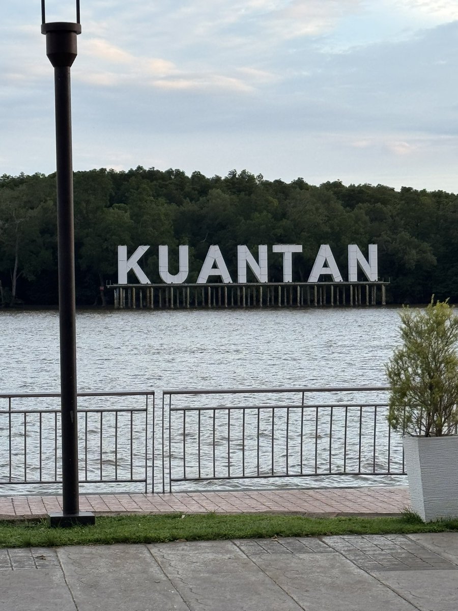 Carmen Couple tweet media