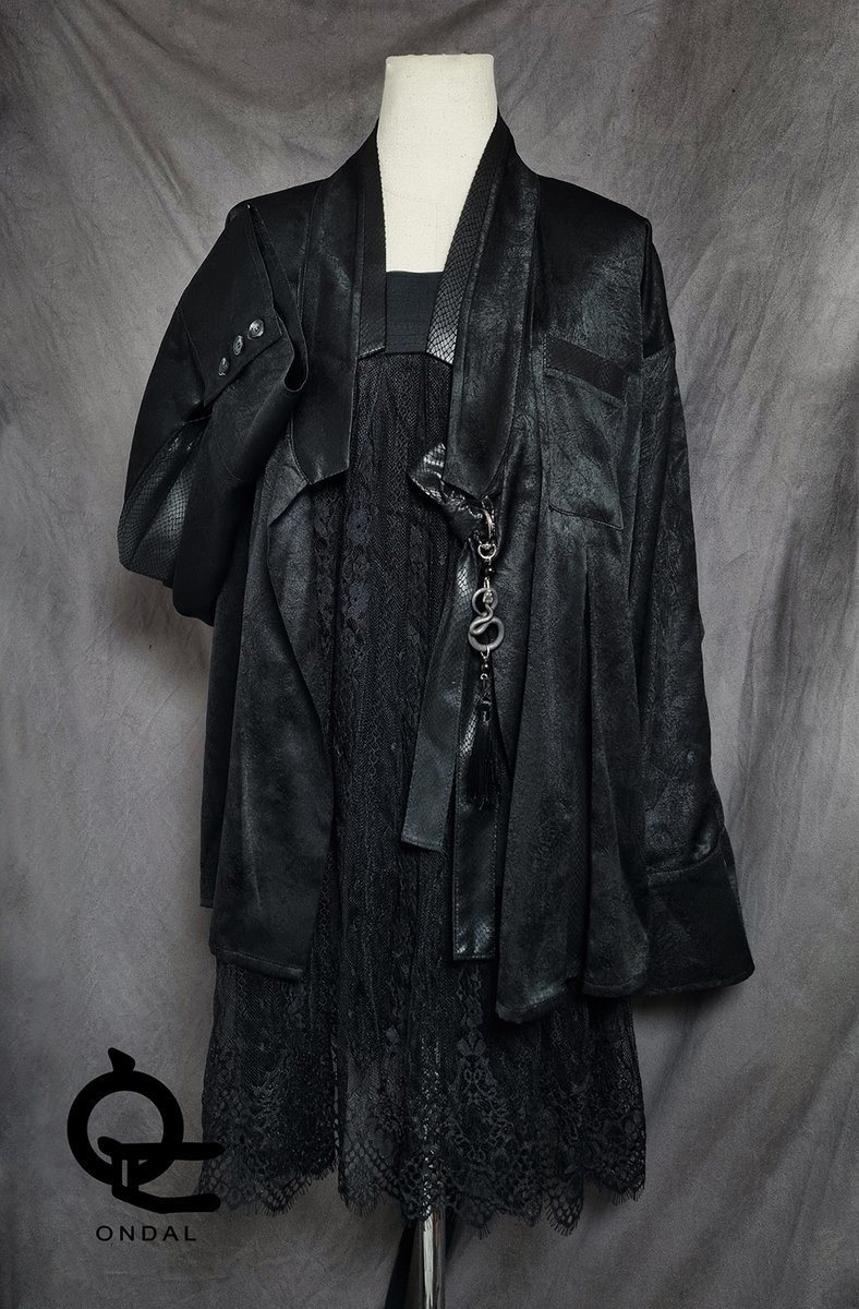 안녕하세요🌕
[잠흑사] 예약 주문 페이지가 열렸습니다
예약주문시 저저렴한가격으로 구매가 가능합니다.

mkt.shopping.naver.com/link/6915b384d…

예약일 : 2025. 11. 13(20:00)  ~ 2025. 11. 19(21:00)  

🐍해당글을 RT+팔로우 해주신 분 중 한분께 [잠흑사]를 한벌 보내드립니다
추첨: 11월19일(4주 후배송)