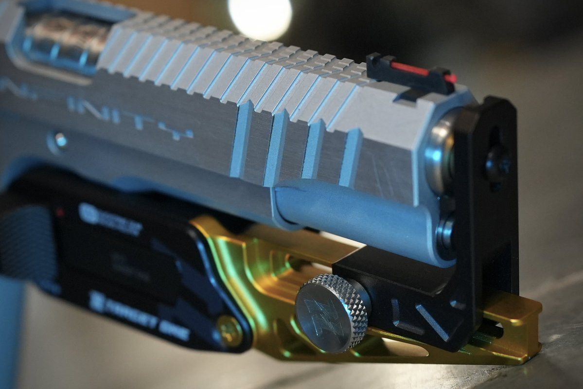 jkarmy_int's tweet image. Target One 🎯

IPSC Competition Holster Series 
For 1911 Series Pistols 

Best for Classic Division Shooters 🔥🔥 

#ipsc #1911 #holster #targetone #target1