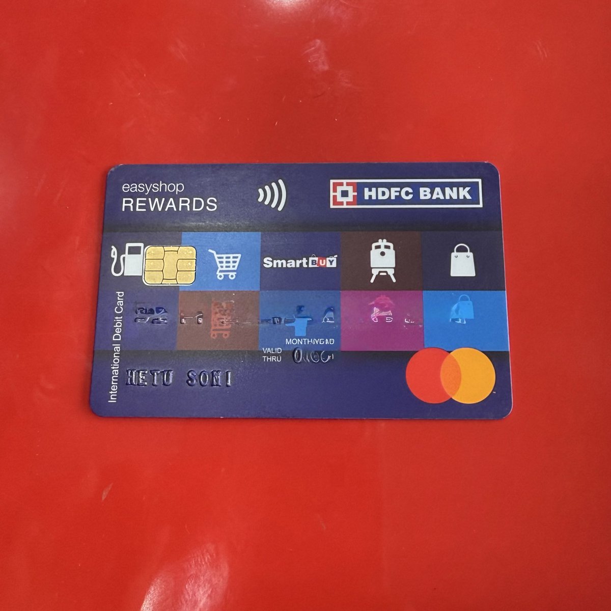 HetuSoni1's tweet image. Looking for ₹2000 cashback every month just by paying your credit card bill?

No hacks❌ No Loopholes 🔂
Read this 👇

HDFC offers 5% Reward Points on all transactions made through EasyShop Rewards Debit Card on PayZapp.

Pay your HDFC credit card bill through EasyShop Rewards…