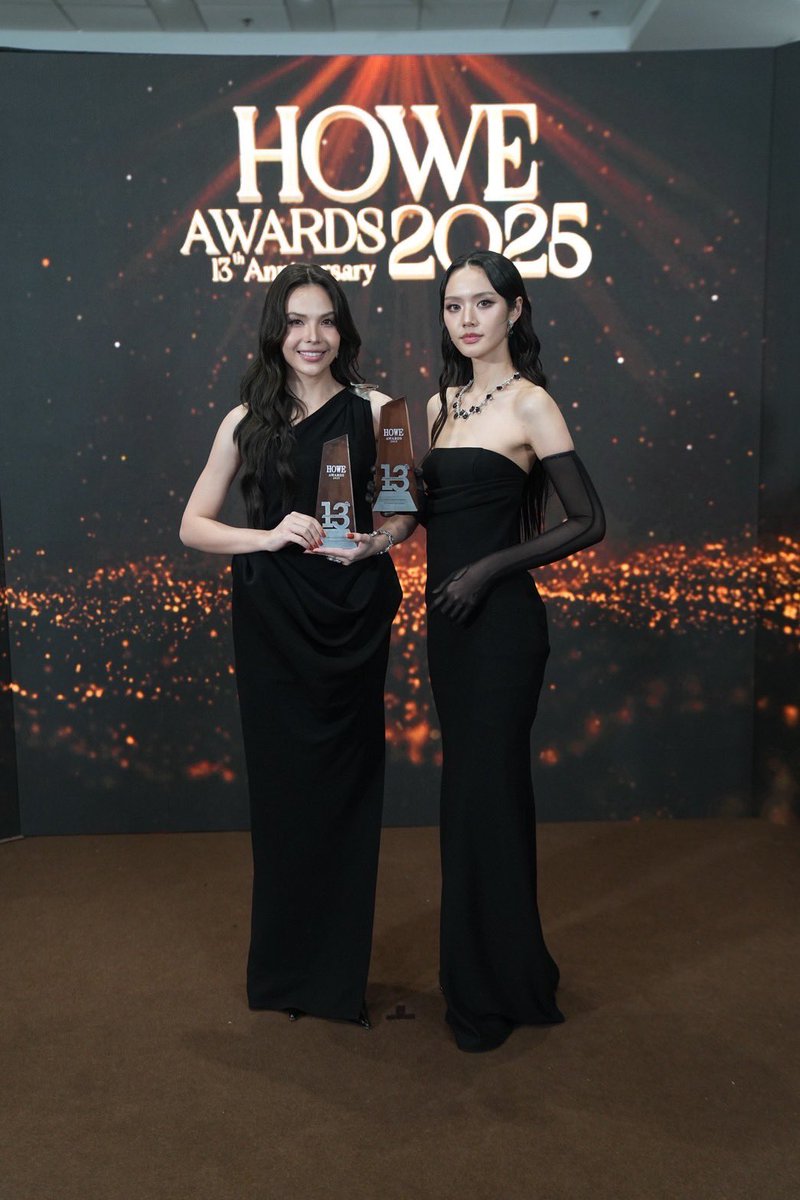 พูห์ - พาเวล และ ลูกหมี - ซอนญ่า คว้ารางวัล HOWE RISING ICON AWARD 2025
ในงาน “HOWE AWARD 2025” ฉลองครบรอบ 13 ปี ‘HOWE Magazine’

🔗facebook.com/share/p/17WGor…

 #poohpavel #ลูกหมีซอนญ่า #LMSY
#HOWEAWARDS2025 #CHANGE2561