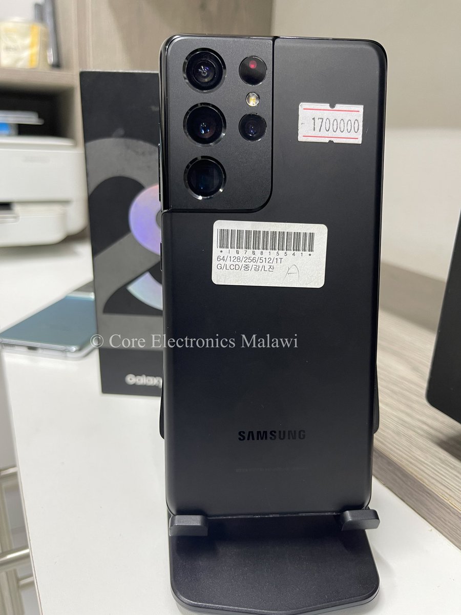 CoreMalawi's tweet image. Buy Samsung Galaxy S21 Ultra 5G( Black &amp;amp; Silver colors)  | 12GB RAM | 256GB Internal Storage | 108MP/40 MP | 5000mAh Battery | 16.8” AMOLED Display | Going at K1,700,000.00 | Contact: 0995 47 01 74
#coreelectronicsmalawi #samsung #GalaxyS21Ultra