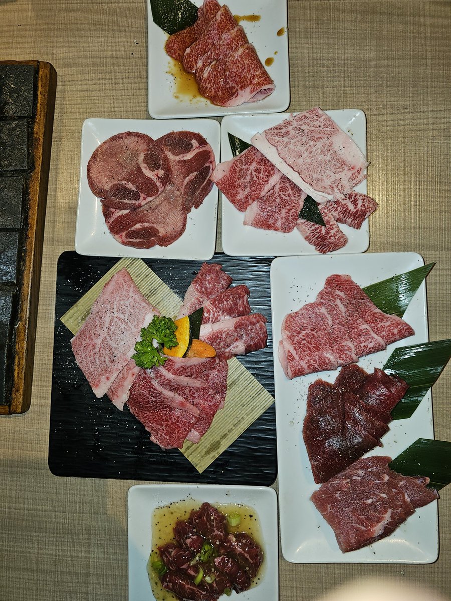 Dinner 🤤🥩 #WinnerTanatat