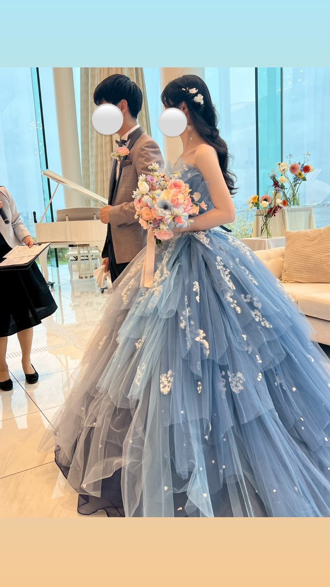 oppappyyyyy's tweet photo. 結婚式、無事におわった🥹🤍 朝から大雨でゲストに申し訳ない気持ちでいっぱいで、挙式入場前は緊張と不安で吐きそうやったけど、笑顔で楽しんでくれてるゲストを見て胸がいっぱいになった日でした😭🤍 余韻がやばい… 絶賛結婚式ロス中😇 https://t.co/lSTPOf4ZX0