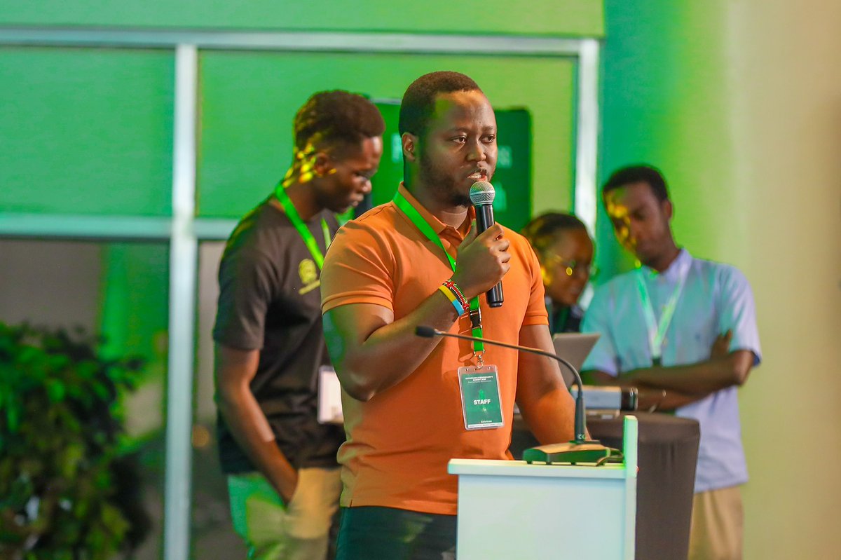 SafaricomPLC's tweet image. They showcased how vulnerable applications and exposed device lists can create serious risks for businesses, from data loss to account compromise.

The demo highlighted both client-side prevention techniques and server-side monitoring, illustrating how layered security measures…