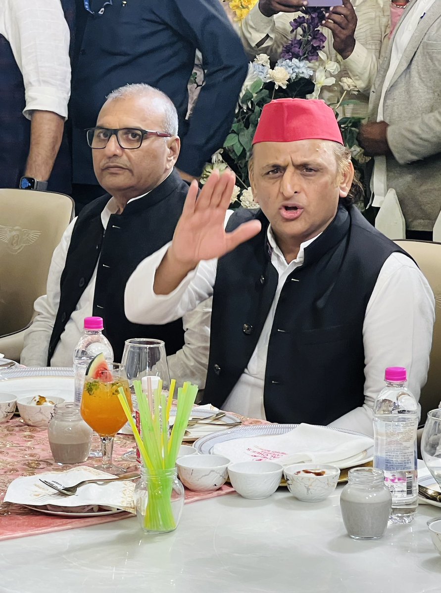 amitjnp76's tweet image. BOSS❤️💚🔴🟢🟥🟩