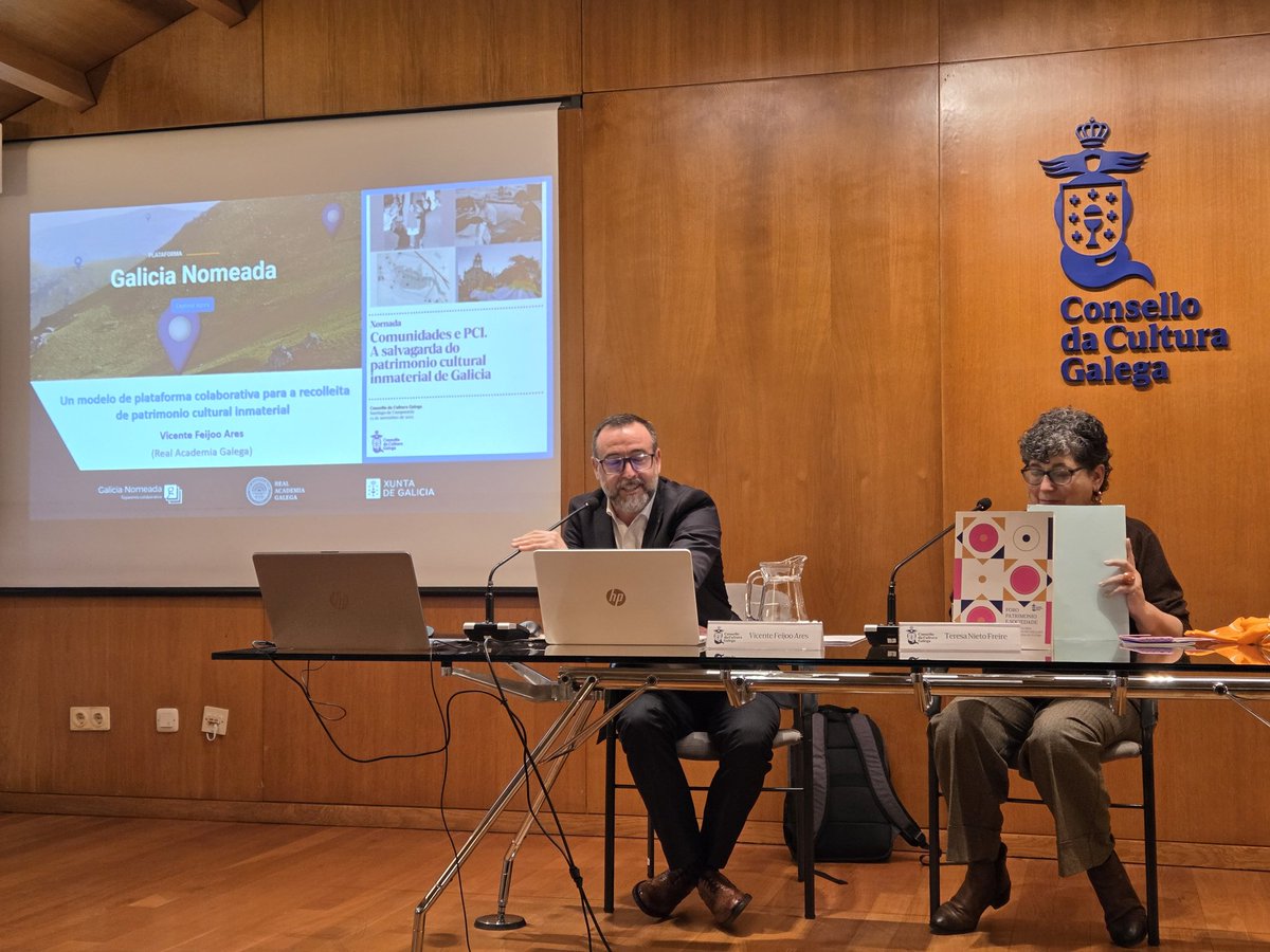 En andamento a xornada "Comunidades e #PCI. A salvagarda do patrimonio cultural inmaterial de Galicia" no <a href="/consellocultura/">Consello da Cultura Galega</a>
Con #TeresaNieto  #AnaEstévez <a href="/lupejimenez/">Guadalupe Jimenez</a> entre outras e outros.
Podes achegarte ou vela en streaming na web do Consello.