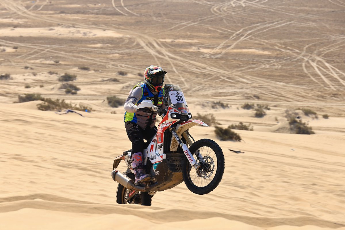 kendamoto's tweet image. 🏁 Ben Harvey-Grounds’ first international rally was… eventful! 😅

From Stage 1 nav issues to a fire that melted his hydro-bladder 🔥 — a steep learning curve, but a whole lot of fun! 💪

Well done, Ben! 👏

#RallyLife #AdventureRider #Enduro #OffRoadRacing #MotorcycleRally