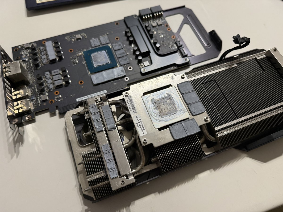 ※Ｘ　RTX 3070 グリス、パッド交換済み X RTX 3070 グリス、パッド交換済み X RTX 3070 グリス、パッド交換